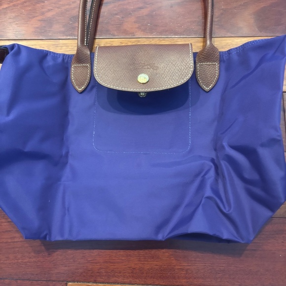 Le Pliage Original Medium Nylon Tote Bag - Picture 4 of 7